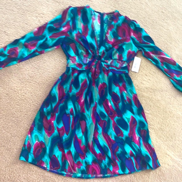 Dresses & Skirts - Cutout New Dress w/ Tags